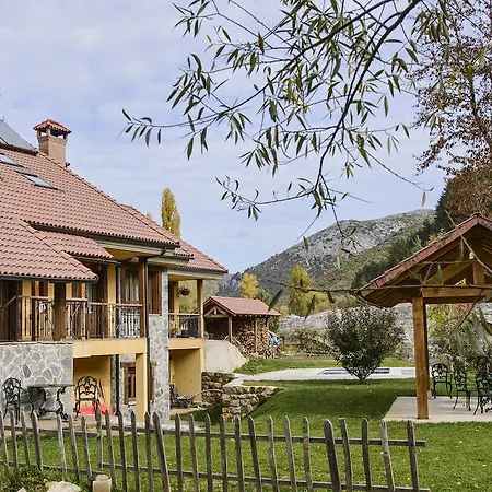 El Casar Del Puente