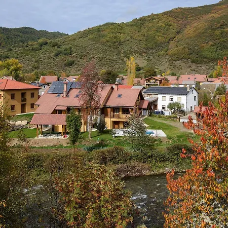 El Casar Del Puente Boca de Huérgano