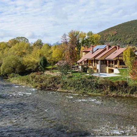 El Casar Del Puente Casa rural Boca de Huérgano