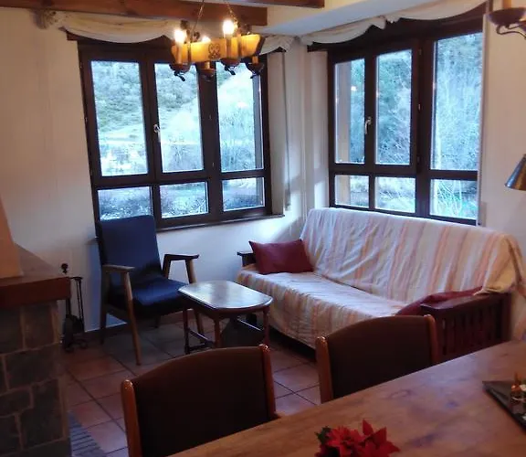 El Casar Del Puente Boca de Huérgano